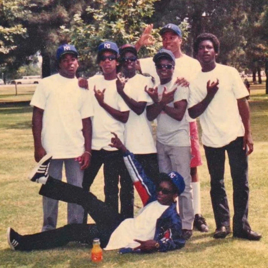 Crips wearing PRO CLUB heavyweight white t-shirts Image